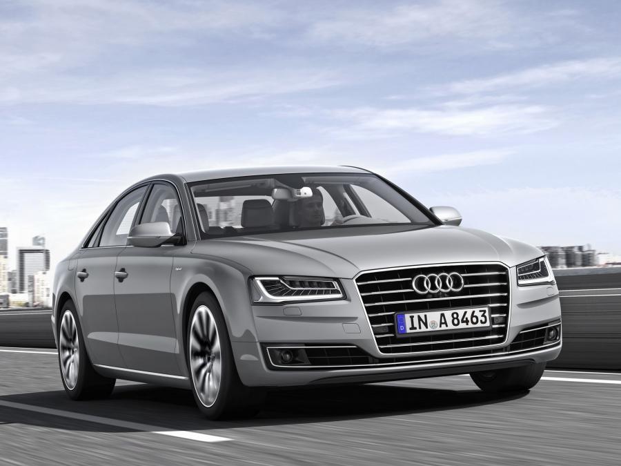  Audi A8 Hybrid (D4) 2013 года  (WW) (фото 1 из 11)